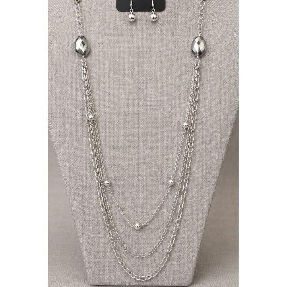 Paparazzi Glaze of Glory Silver Multi Strand Layered Necklace Earring Set Smoky